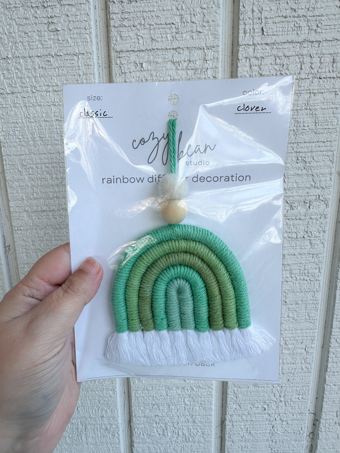 Clover Essential Oil Diffuser Rainbow