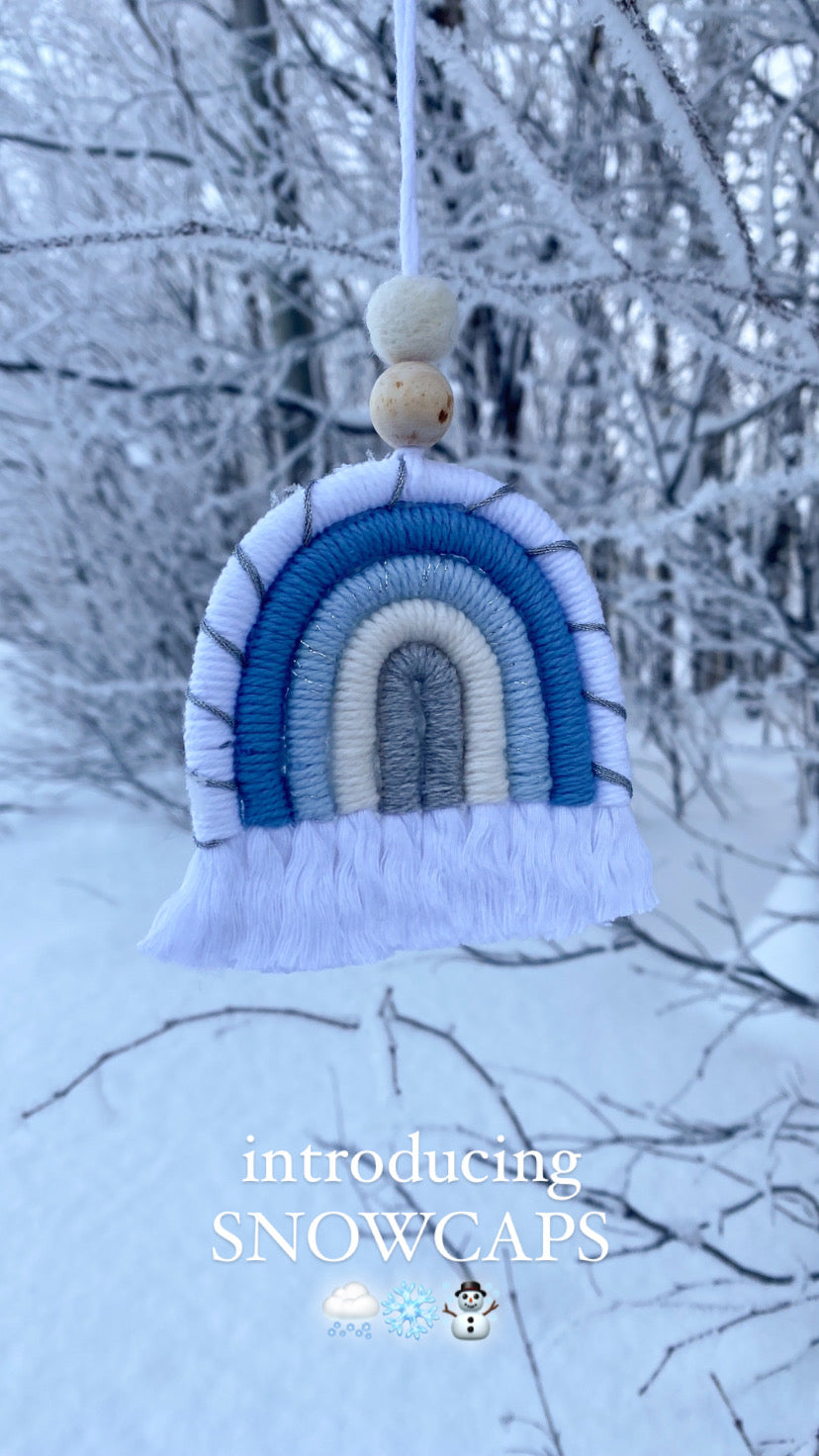 Snowy Blue Essential Oil Car Diffuser